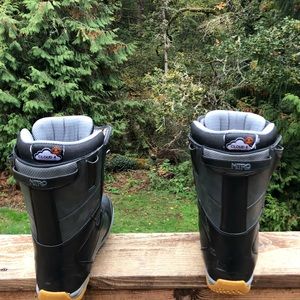 Black and grey snowboarding boots in good shape.